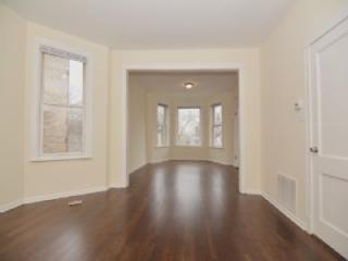 2948 Ridgeway Ave, Chicago IL  60618-7316 exterior