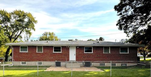 9151 Ramona Ave, Saint Louis MO 63121-4017 exterior