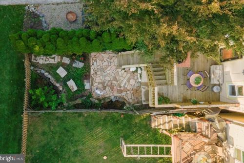 402 Olive St, Media PA 19063-2812 exterior