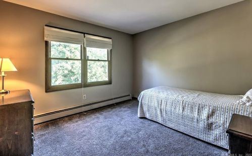 22 Lyda Dr, Milford CT 06460-3756 exterior