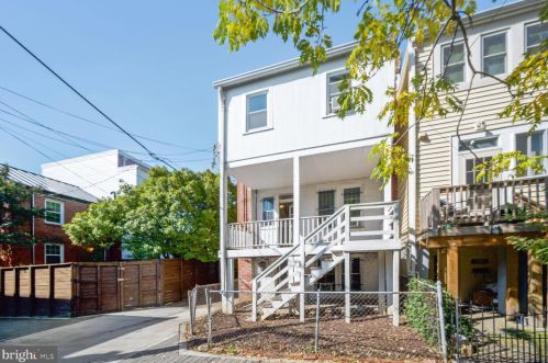 1907 35 Pl, Washington DC 20007-1407 exterior