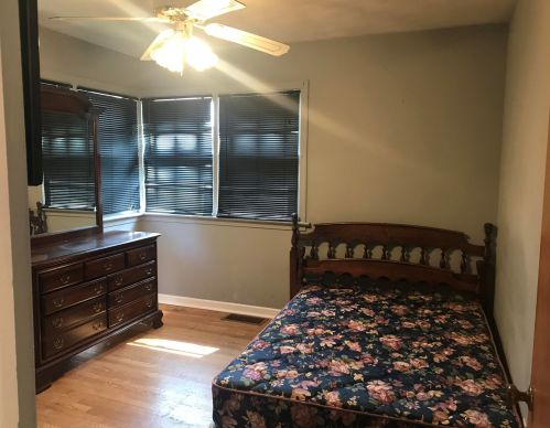 723 Oakcrest St, Wyoming MI exterior