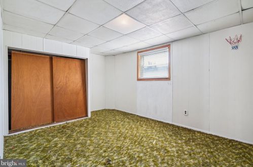 712 Carpenter St, Philadelphia PA 19146-3907 exterior