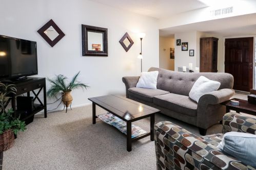 9028 Palms Park Dr, Tucson AZ  85715-5645 exterior