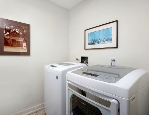 2039 Mohawk St, Chicago IL 60614-4514 exterior