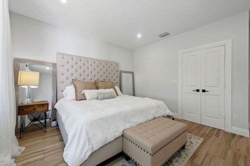 740 Cherry Blossom Ct, Naples FL 34120-1493 exterior