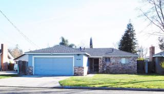 1672 Merritt St, Turlock CA  95380-4243 exterior