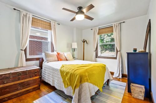 1255 Duffield St, Pittsburgh PA 15206-1318 exterior