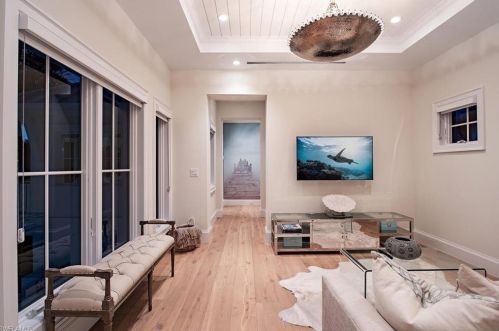 501 14 Ave, Naples FL 34117-9091 exterior