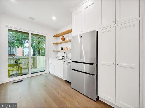 3125 11th St, Washington DC  20010-2401 exterior