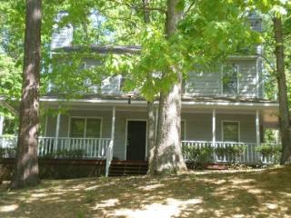 715 Branniff Dr, Cary NC  27513-4109 exterior