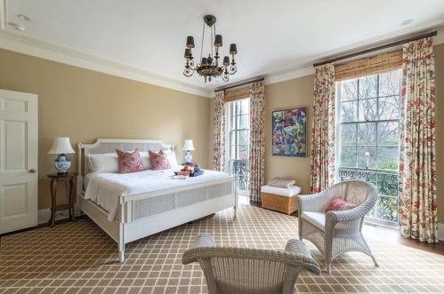 2959 Andrews Dr, Atlanta GA  30305-2905 exterior