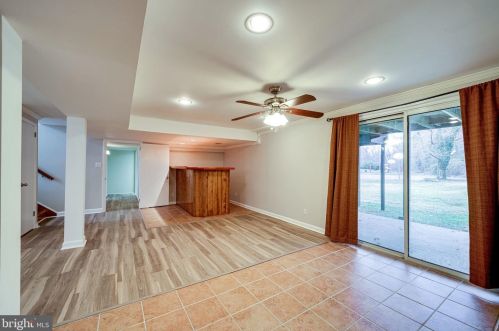 4110 Duvawn St, Alexandria VA 22310-2022 exterior