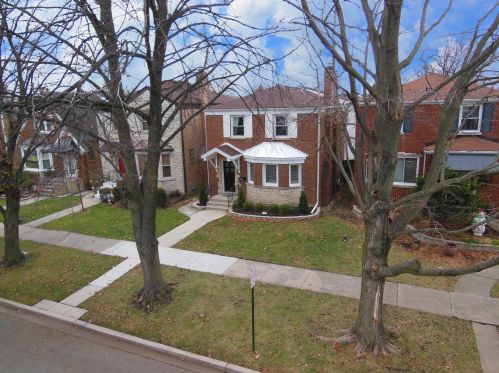 1638 74th Ct, Chicago IL  60707-4221 exterior