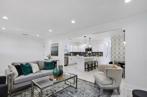 1314 Hartford Ave, Atlanta GA  30310-4225 exterior