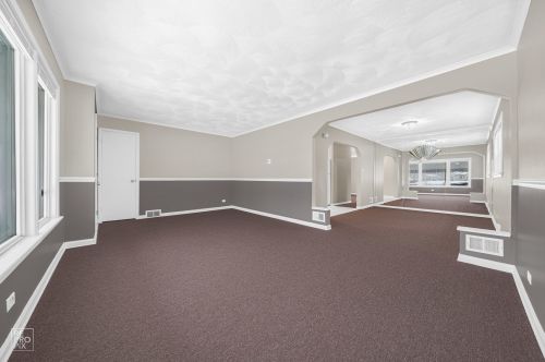 10154 Prairie Ave, Chicago IL  60628-2136 exterior