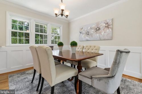 6527 Divine St, Mc Lean VA 22101-4623 exterior