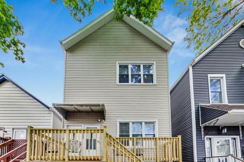 4609 Wallace St, Chicago, IL 60609-3540