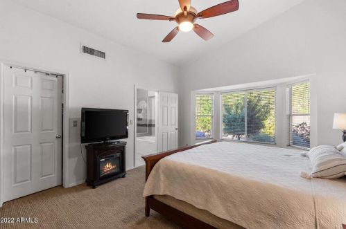 1620 Acoma Dr, Phoenix AZ 85032-5226 exterior