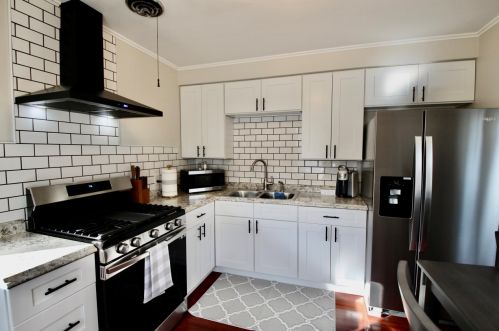 1908 118th St, Milwaukee WI  53226-2002 exterior