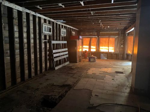 701 Knapp St, Grand Rapids MI 49505-4420 exterior