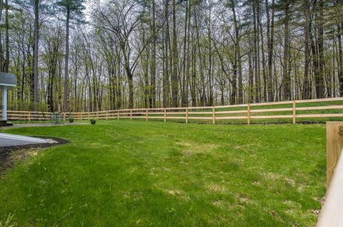 75 Kelly Rd, Red Hook NY 12571-1157 exterior