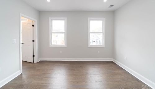 773 Gadek Pl, Perth Amboy NJ 08861-2910 exterior