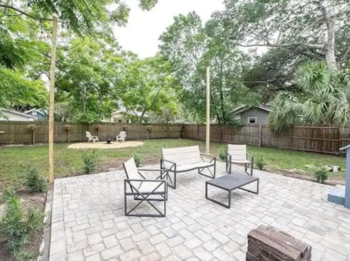 222 Emily St, Tampa FL  33603-5723 exterior