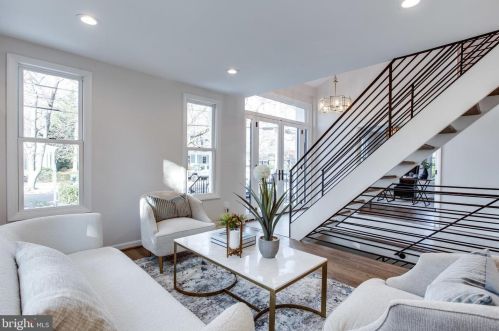 1875 Massachusetts Ave, Mc Lean VA  22101-4906 exterior