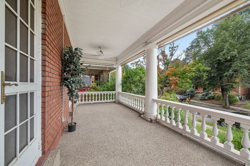 5701 Elgin St, Pittsburgh PA 15206-1635 exterior