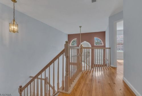 903 Stech Dr, Bridgewater NJ 08807-5501 exterior