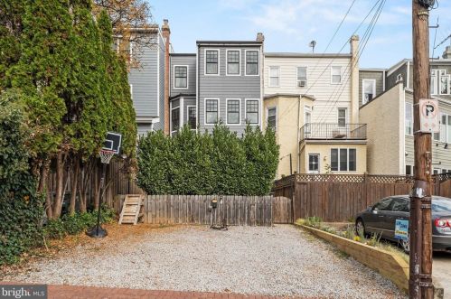 2626 Garfield St, Washington DC 20008-4103 exterior