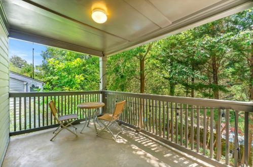 2234 Clairmont Ter, Atlanta GA 30345-2316 exterior