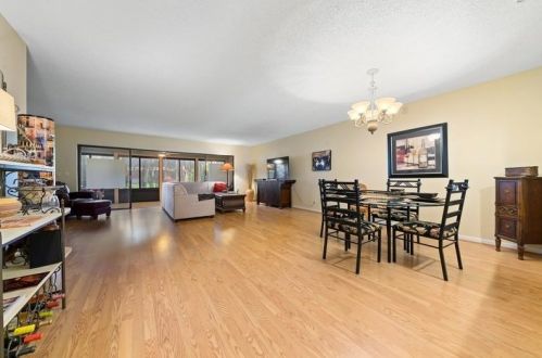 6253 Aspen Glen Ln, Boynton Beach, FL 33437-1810