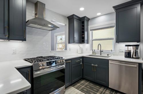 1858 Rutledge St, Madison WI  53704-5543 exterior