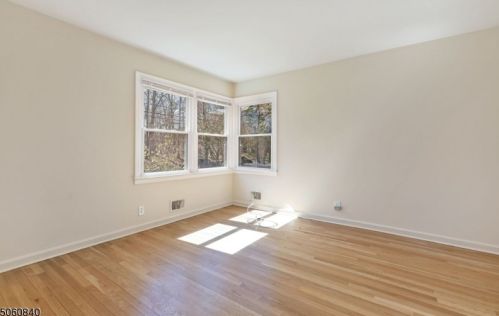 1132 Prospect St, Westfield NJ 07090-4237 exterior