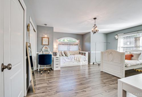 115 High St, Metuchen NJ 08840-2339 exterior