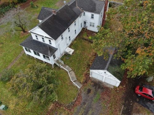 1075 Poquonock Ave, Windsor CT 06095-1234 exterior