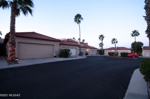 8436 Agape Dr, Tucson, AZ 85715-5439