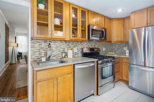 885 Judson St, Philadelphia PA 19121-2036 exterior