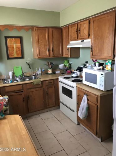 5139 22 Ave, Phoenix AZ 85015-2817 exterior