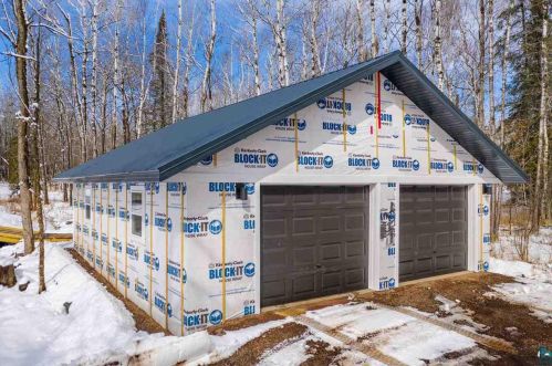 9127 Superior St, Duluth MN 55812-2139 exterior