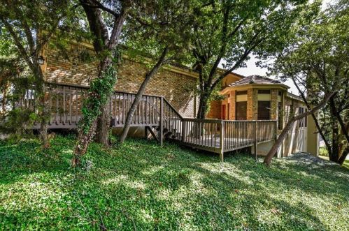 3509 Fawn Trl, Austin TX  78746-1463 exterior