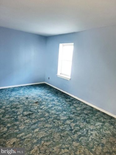 1121 Hancock St, Philadelphia PA 19133-3830 exterior