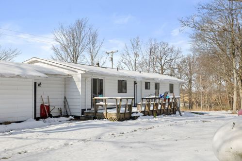 14200 160th Ave, Big Rapids MI  49307-9542 exterior