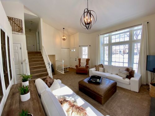 1628 Stockton Ln, Bull Valley, IL 60014-2023