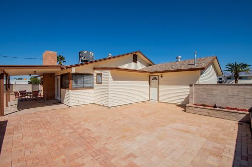 8302 3 St, Tucson AZ 85711-1518 exterior