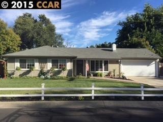 1844 Gilardy Dr, Concord CA  94518-3230 exterior