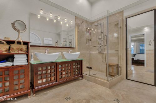 5361 Linda Ln, Chandler AZ 85226-1644 exterior