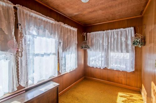 38 Jennings St, Chicopee MA 01020-1920 exterior